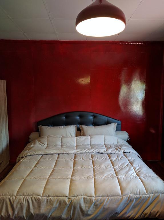Funky Box Hostel Chiang Khong Esterno foto