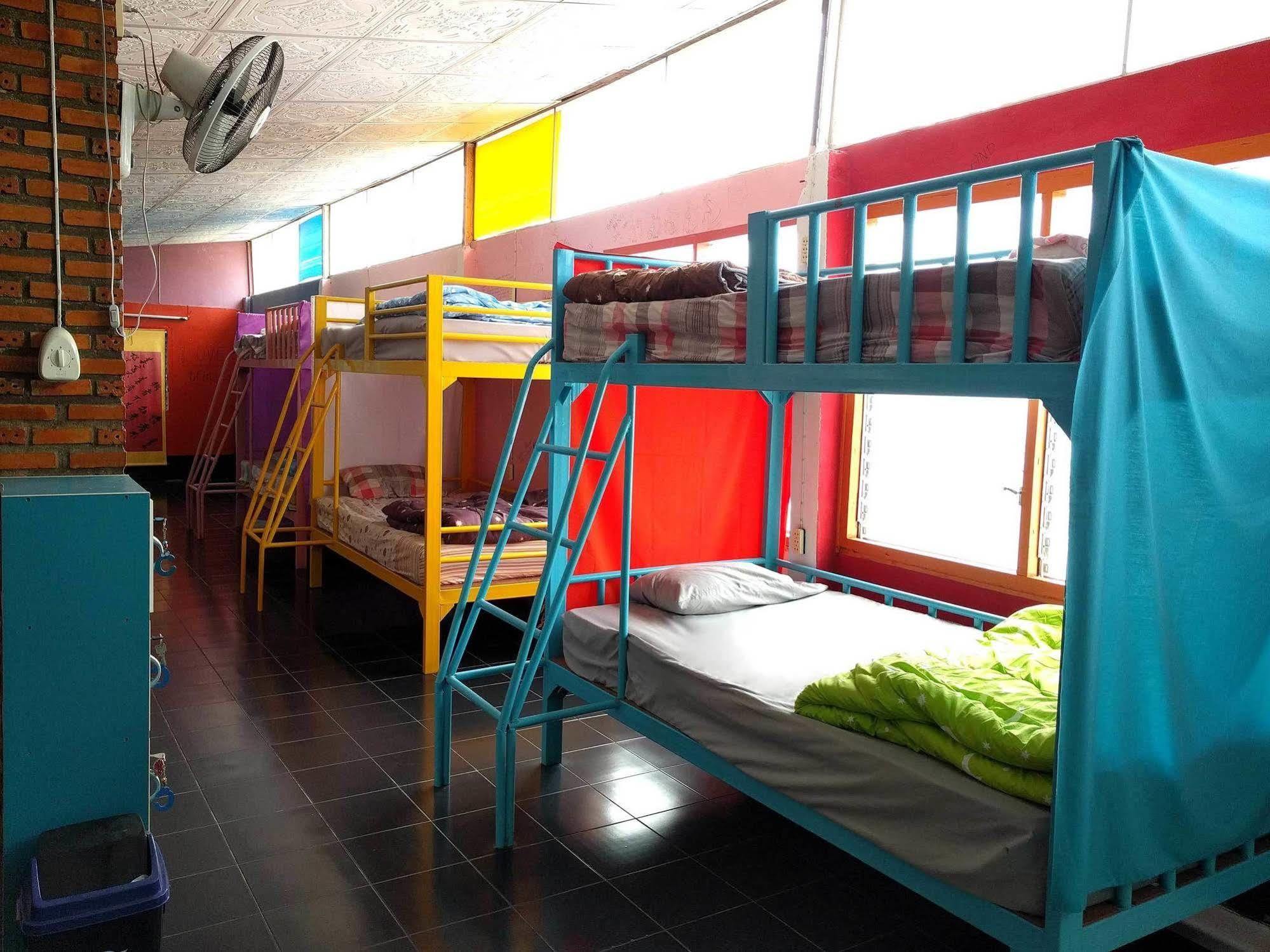 Funky Box Hostel Chiang Khong Esterno foto