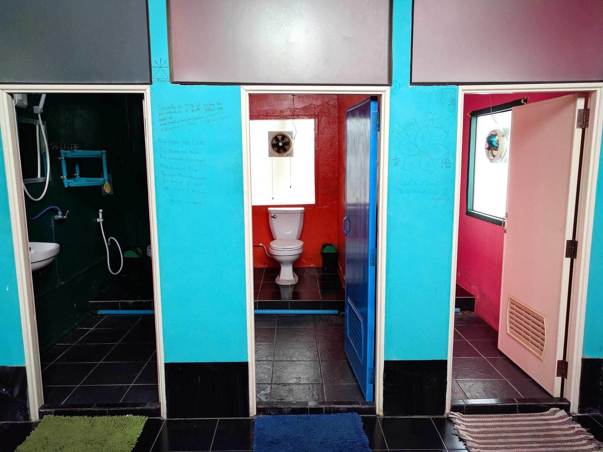 Funky Box Hostel Chiang Khong Esterno foto